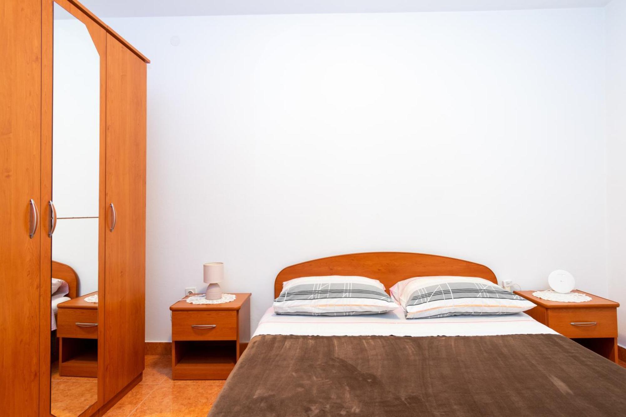 Apartments By The Sea Stara Novalja, Pag - 6340 Phòng bức ảnh